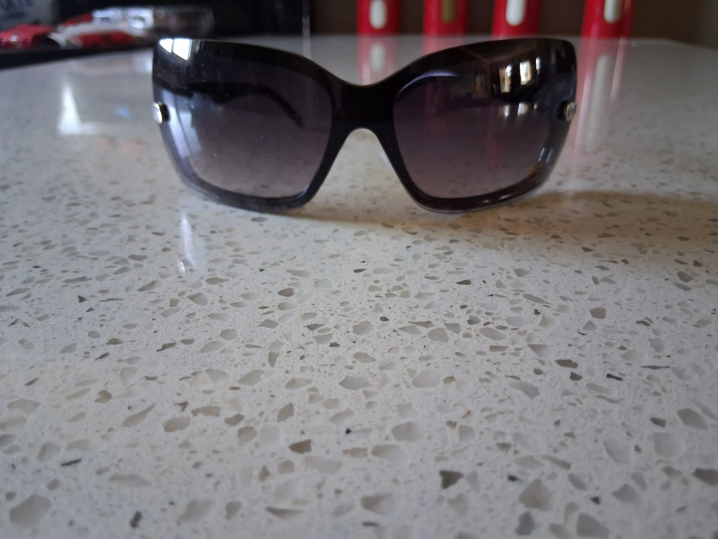 Womens sunglasses - photo 2
