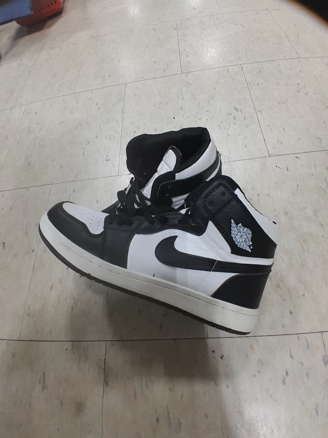 Nike Air Jordan High Top Sneakers Men's Size 11