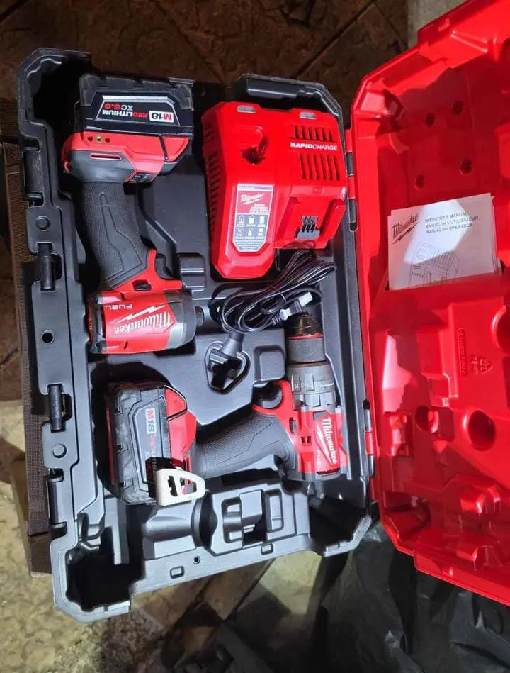 Milwaukee M18 Fuel Drill and Impact Driver Combo Kit