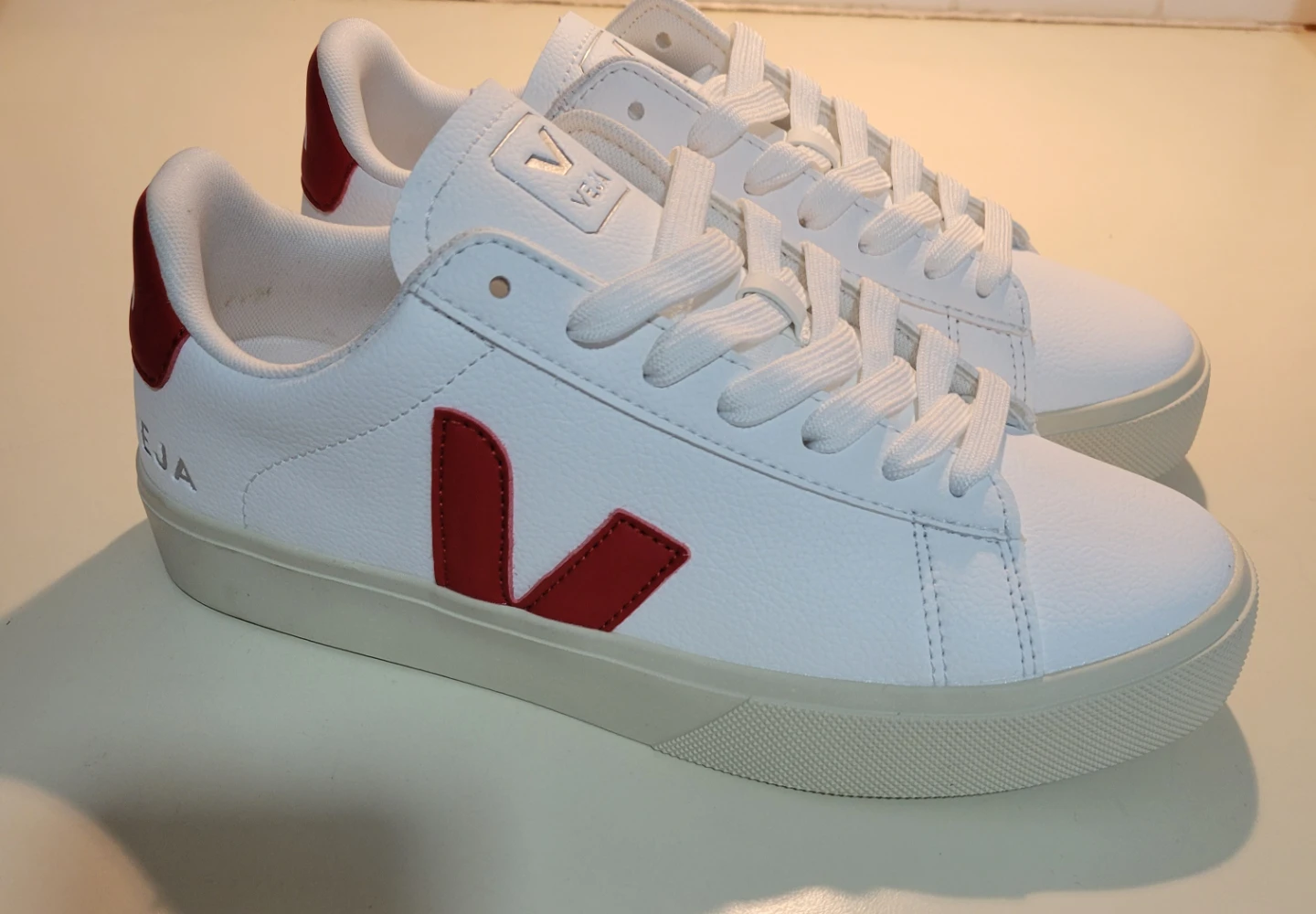 Veja campo sneakers white/red Mens Sz 7 / Equal to women Sz 9