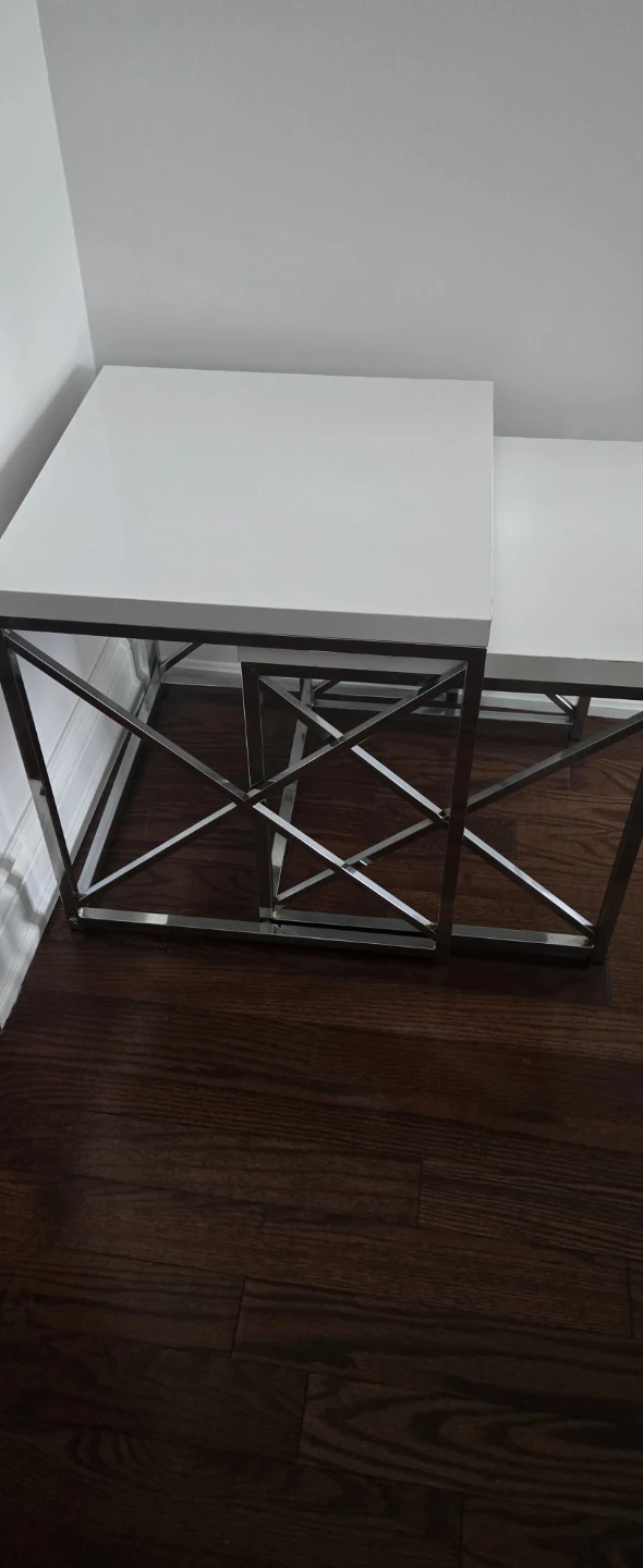 White Nesting Tables 🏈 - photo 3