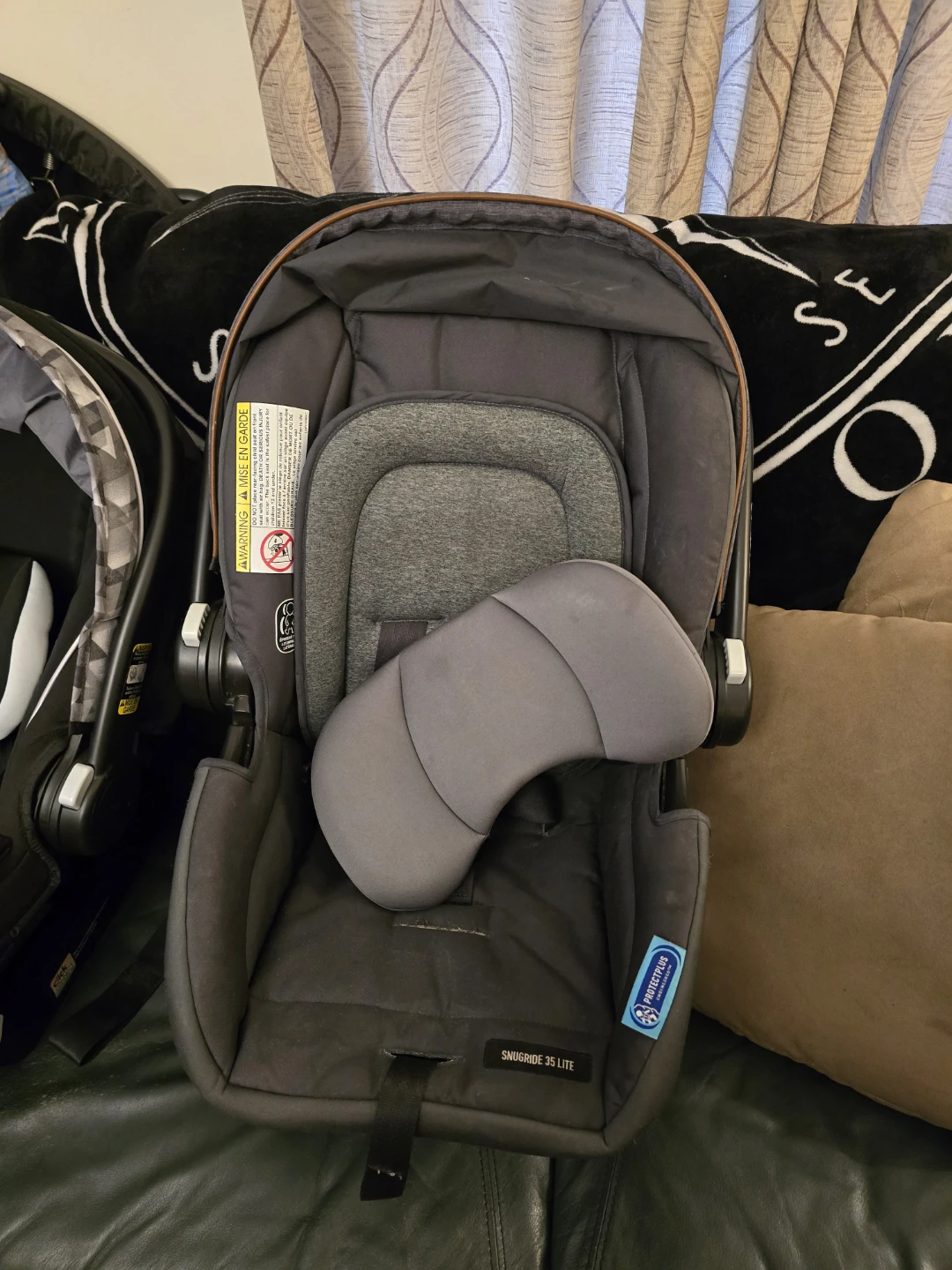 Graco SnugRide 35 Lite Infant Car Seat