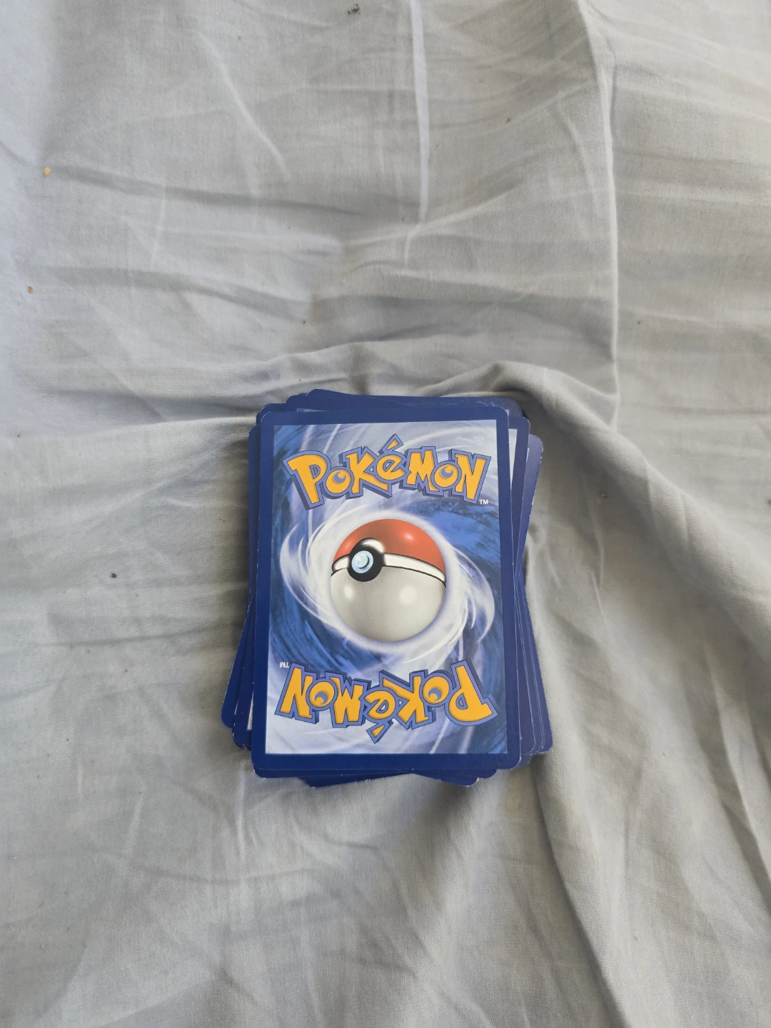58 Pokémon cards