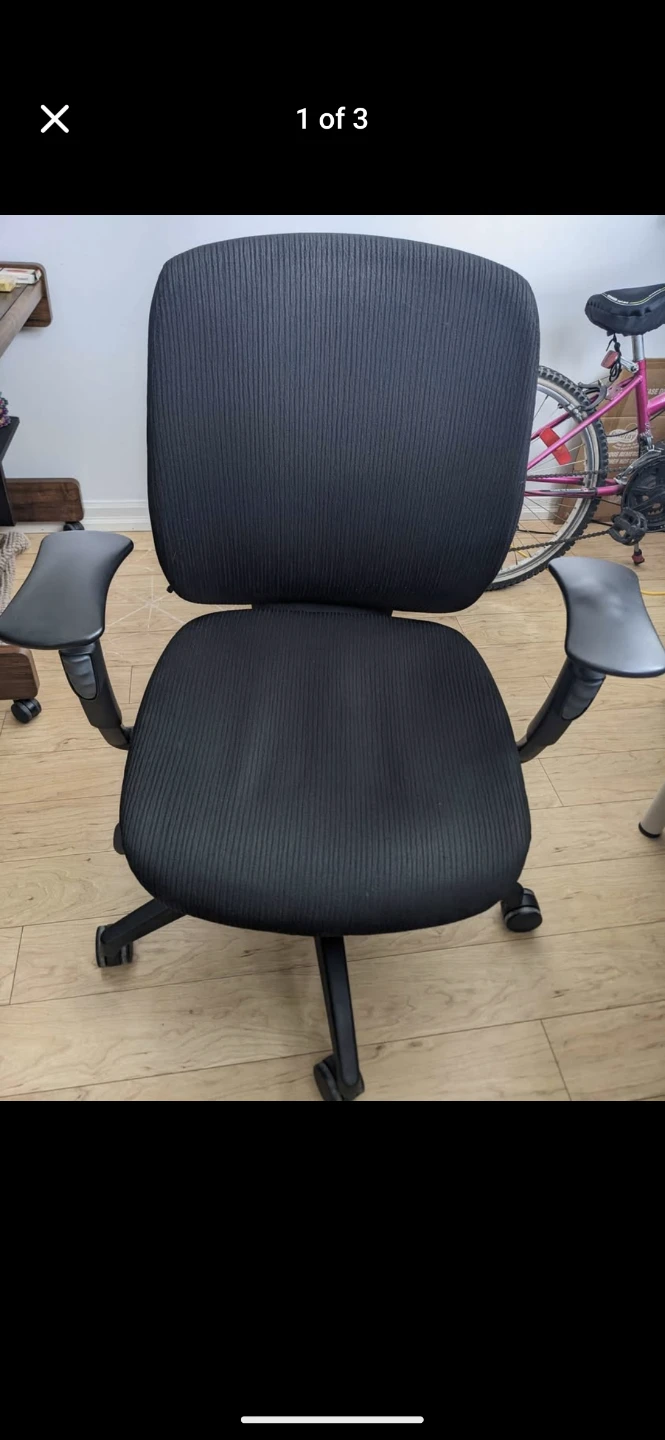 MUST GO THIS WEEK!!! Black Ergonomic Office Chair
