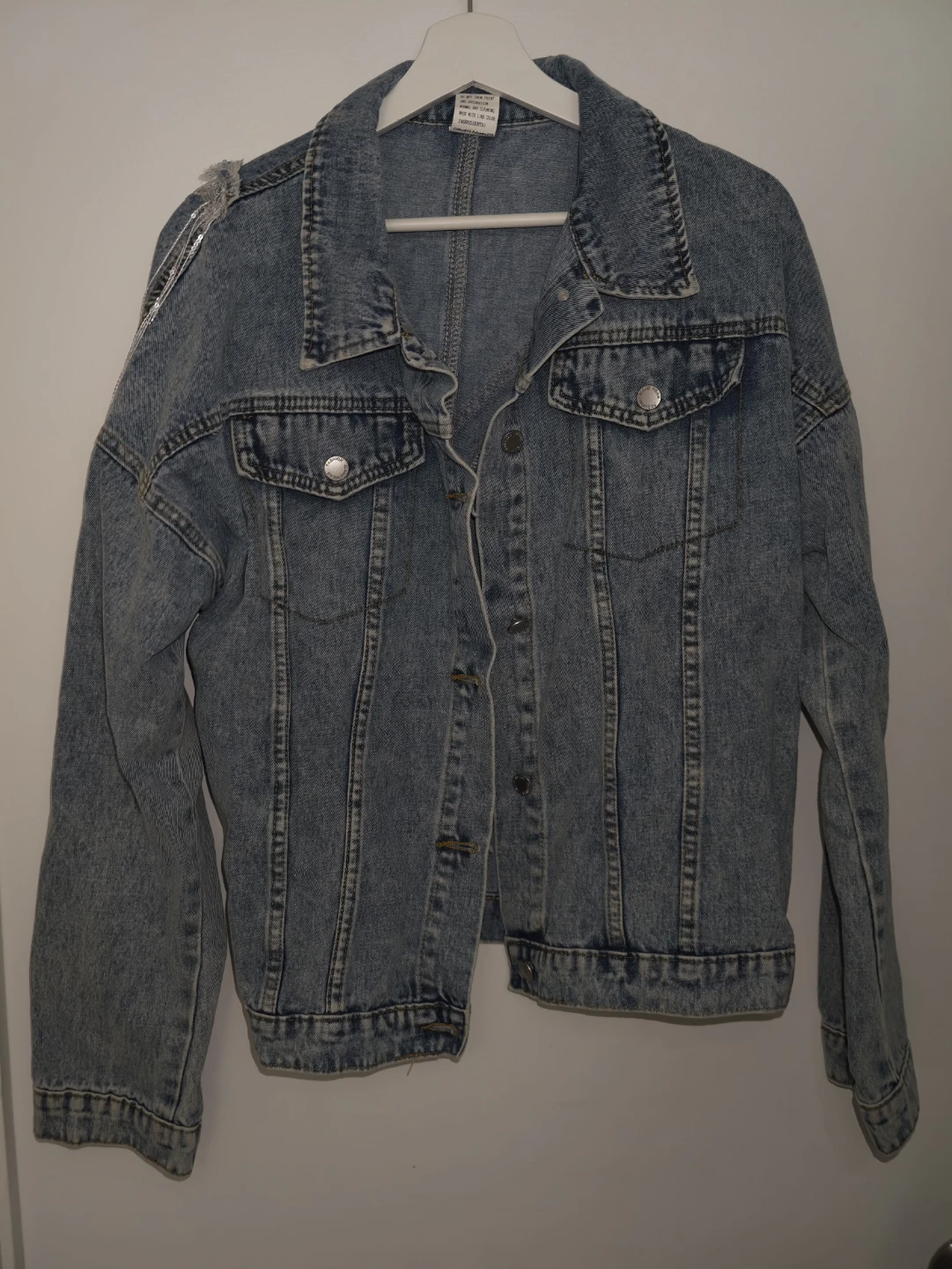 Women's denim jacket with sequin trim - photo 2