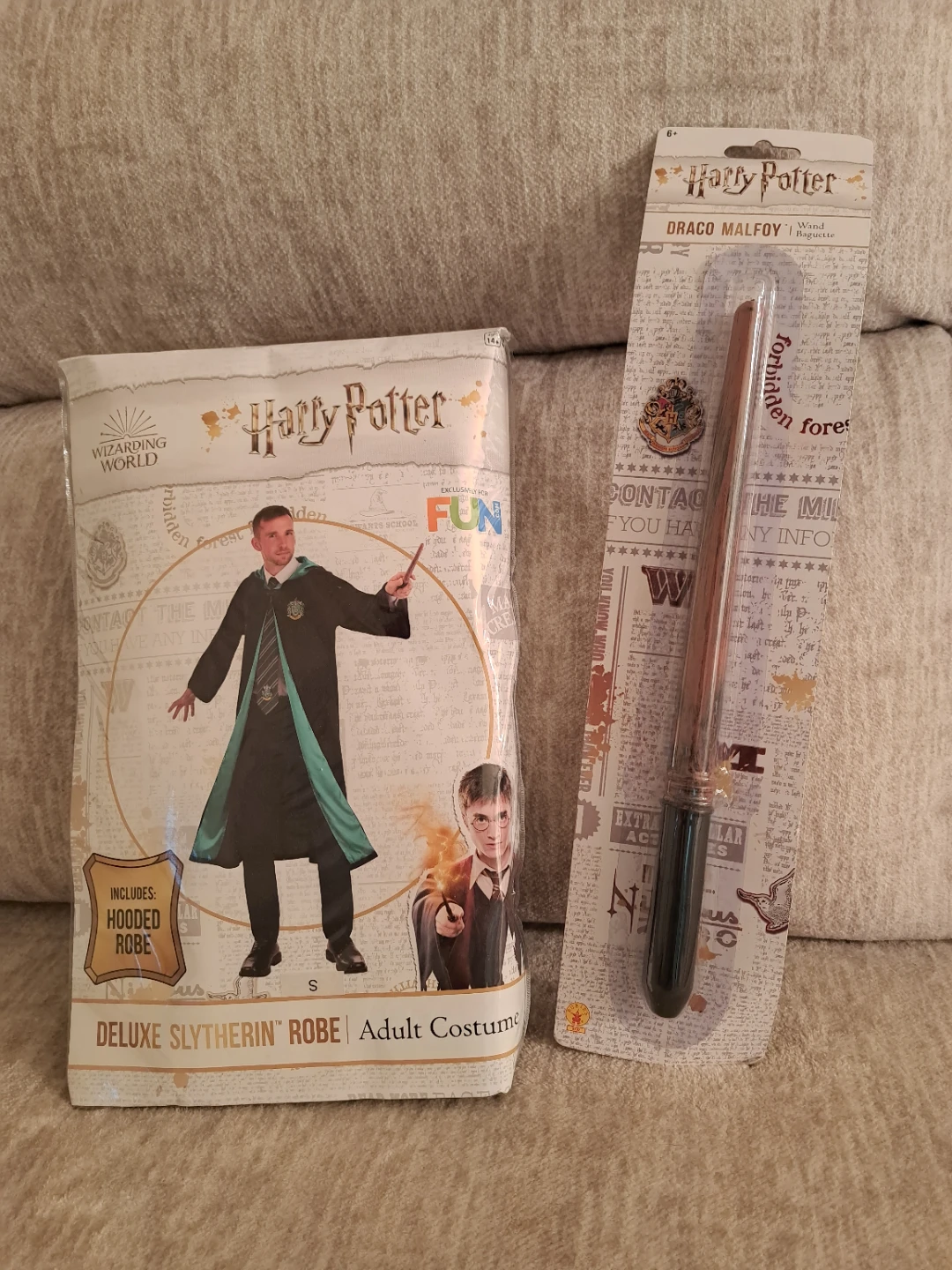 Harry Potter Slytherin Robe and Draco Malfoy Wand