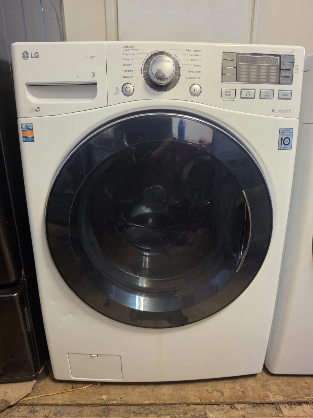 LG Washer and Dryer Set - photo 3