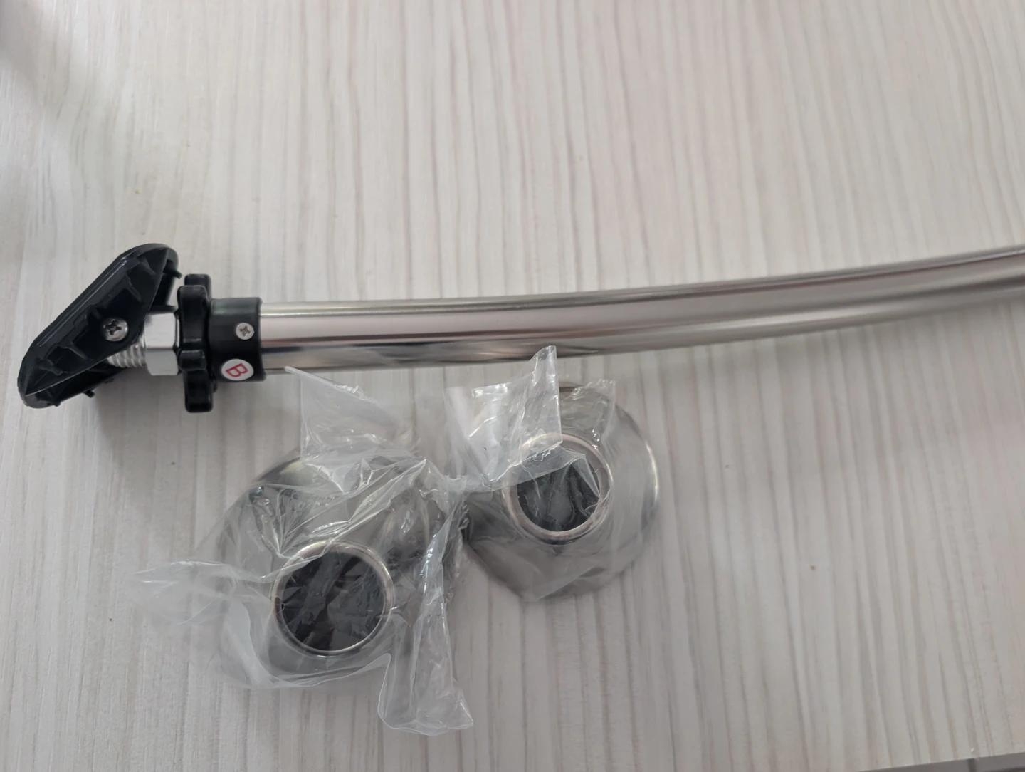 Moen CSR2172 Tension Curved Shower Rod - photo 3