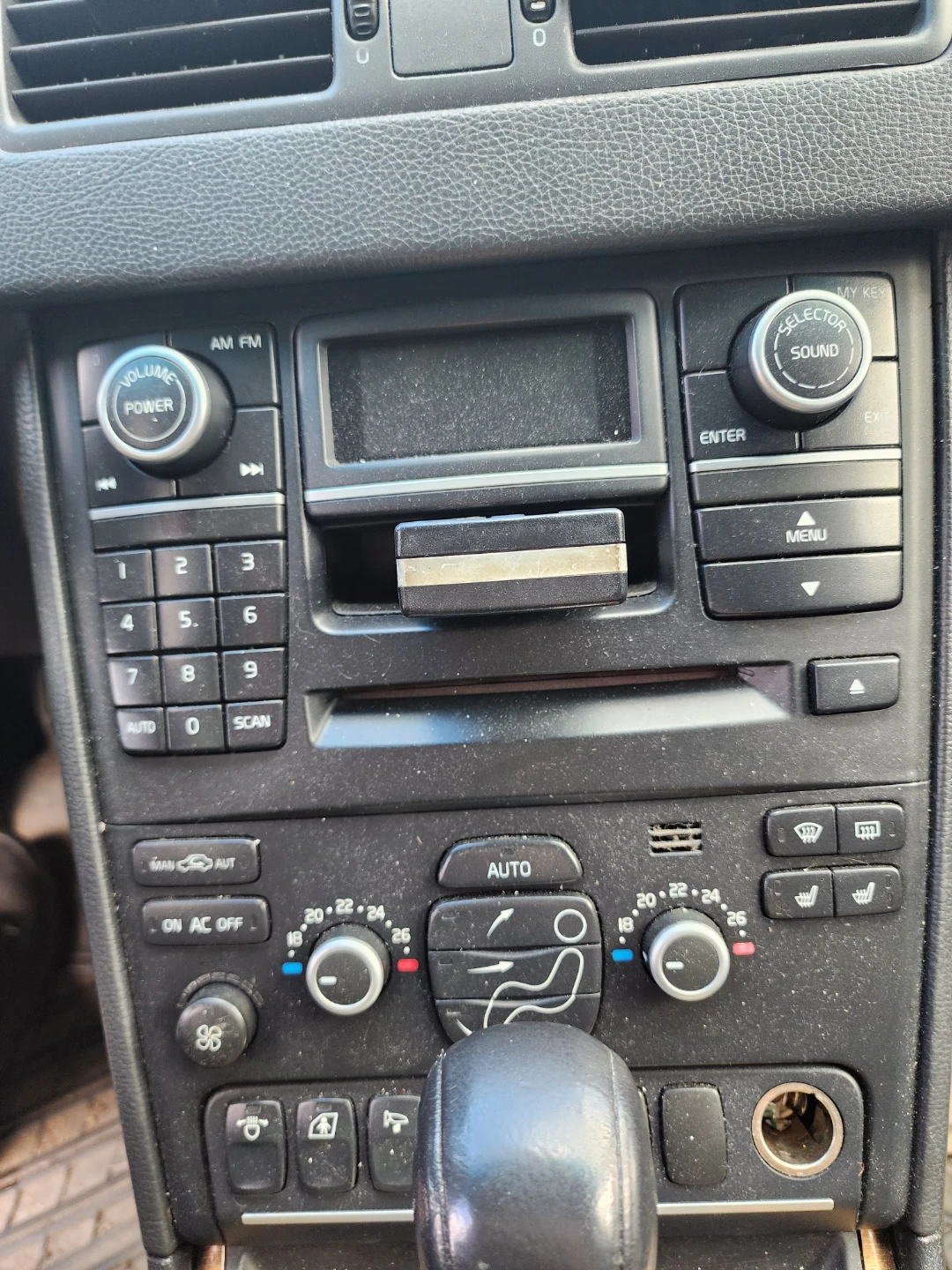 2007 Volvo XC90 V6 AWD **MECHANIC SPECIAL** - photo 4