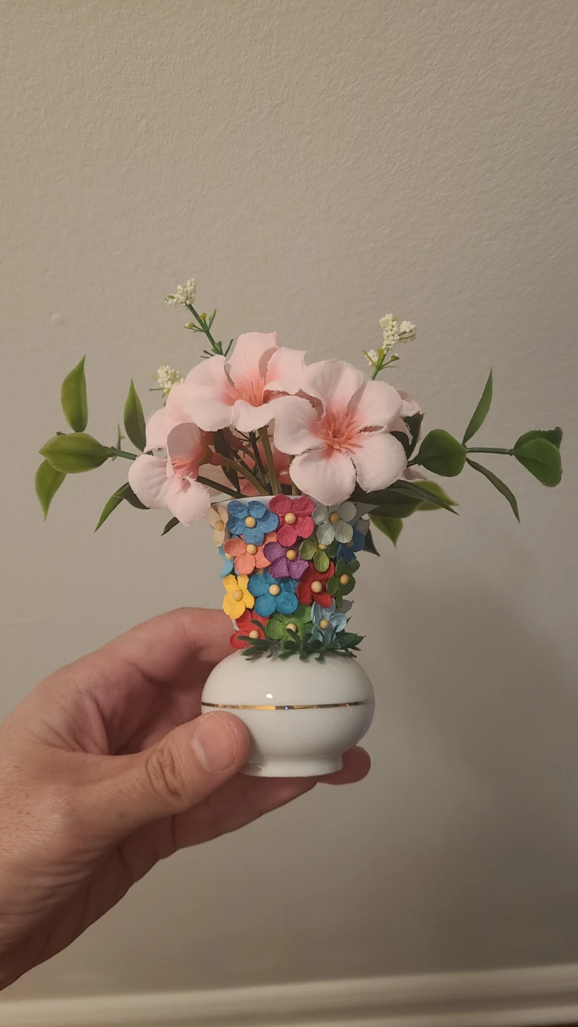 Bavaria Handgemalt Porcelain Vase