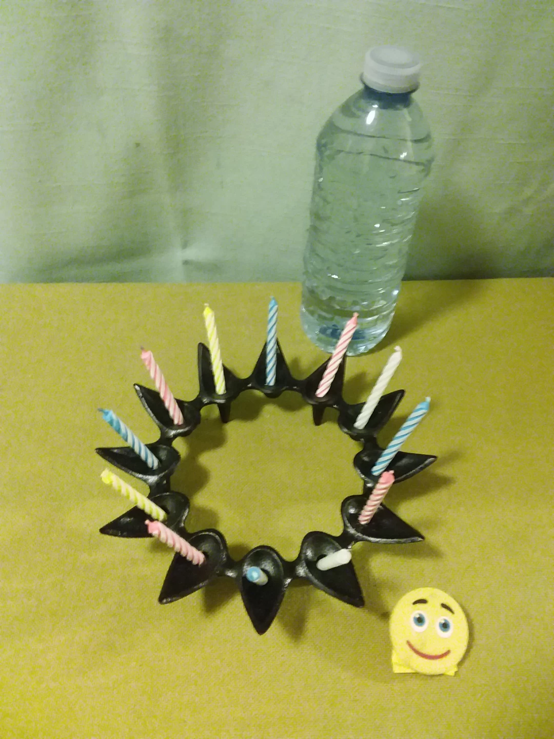 🏈🕯️ Like 🆕 Cast Iron Birthday Candle Holder 🕯️🕯️