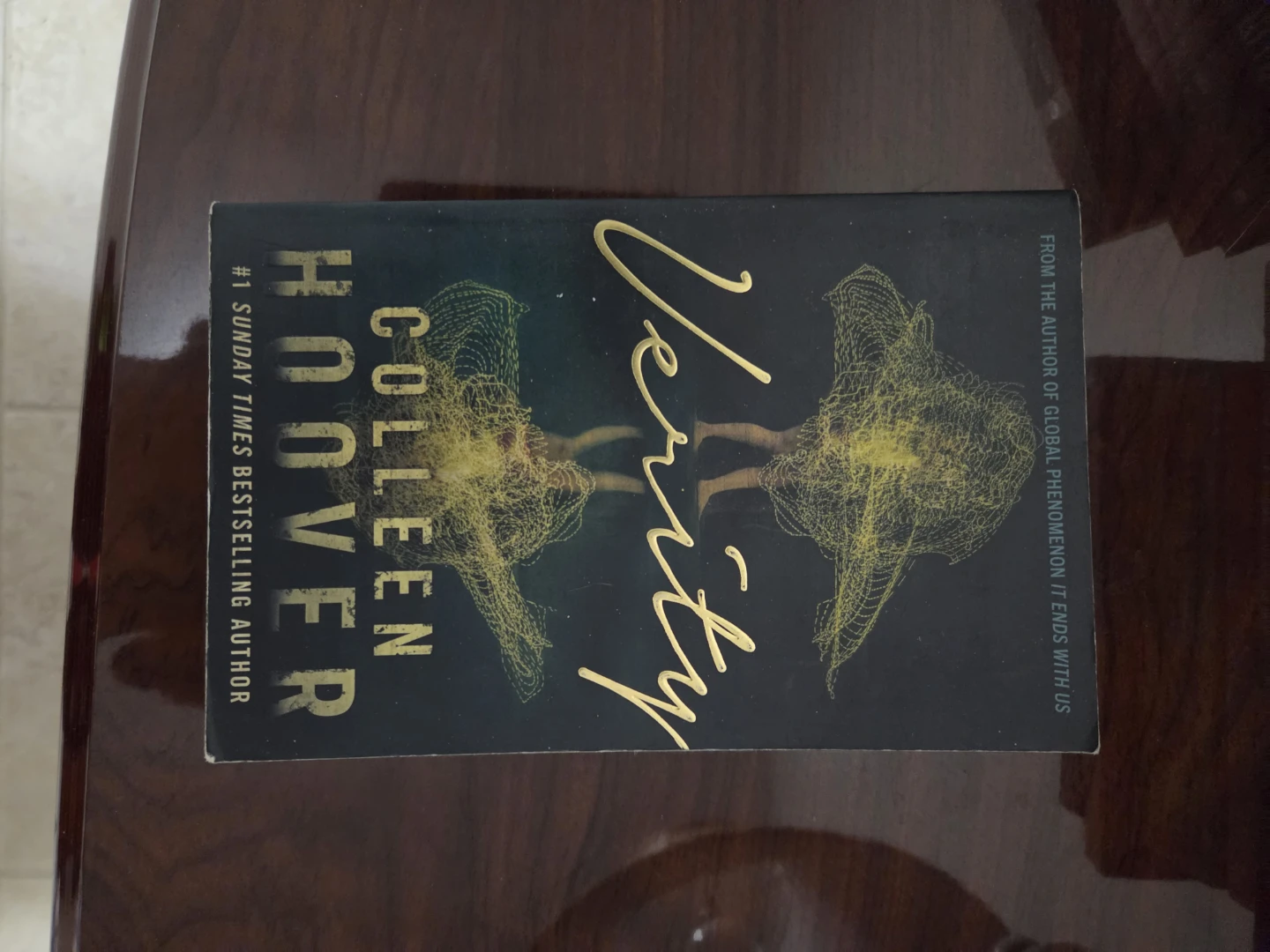 It ends with us, ugly love and verity by Colleen Hoover - photo 4