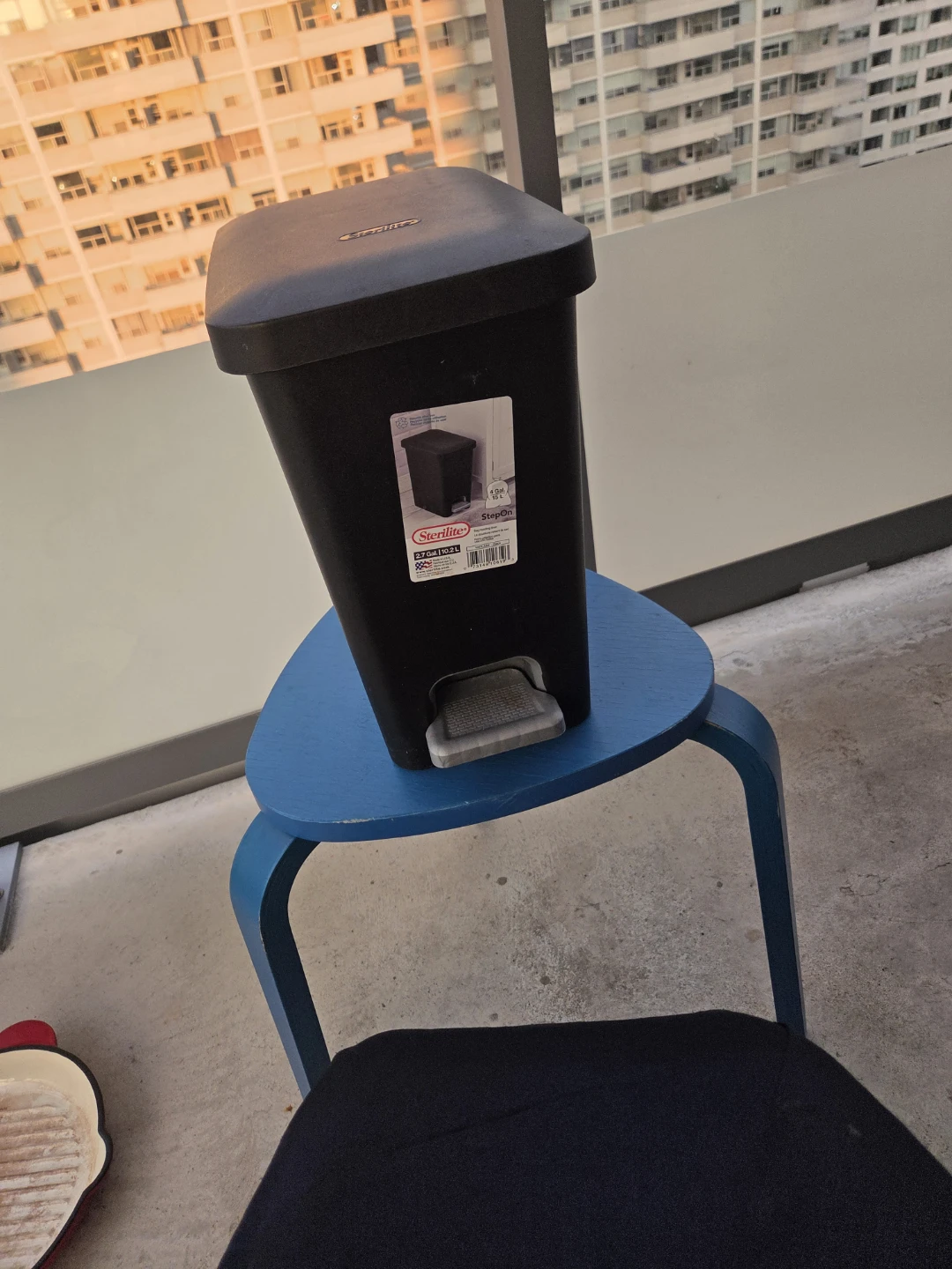 Sterilite Step-On Wastebasket