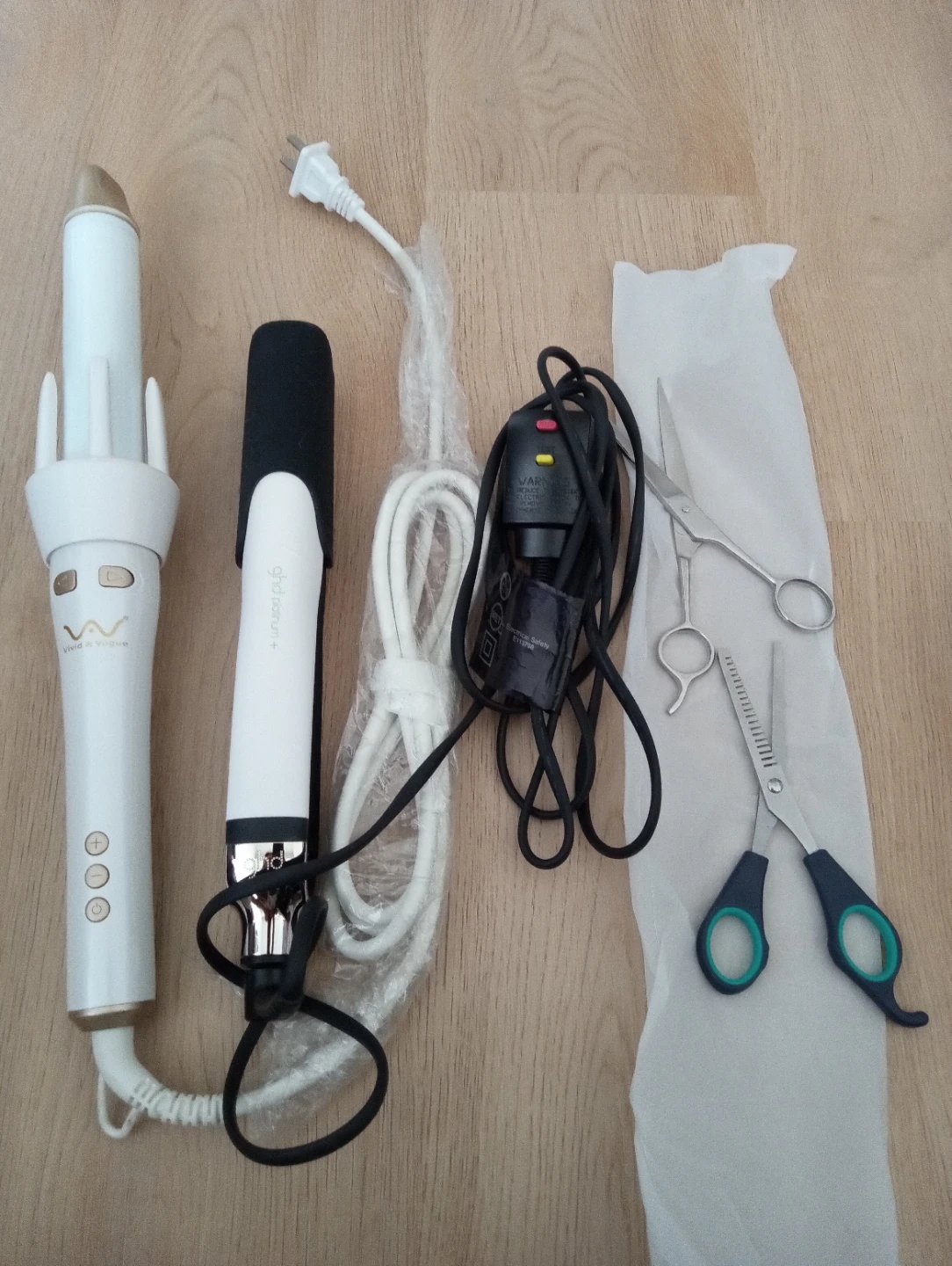 Hair styling bundle, curler, straightener $150. Have not used