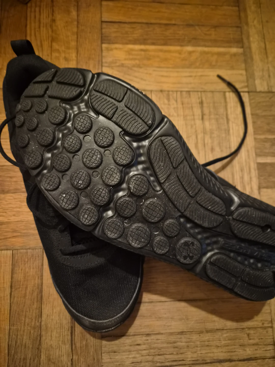 Under Armour Charged Running Shoes - photo 4