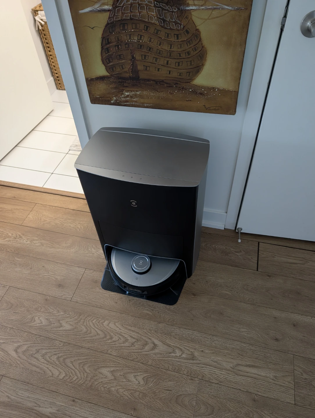 Ecovacs Deebot Robot Vacuum and Mop Station - photo 2