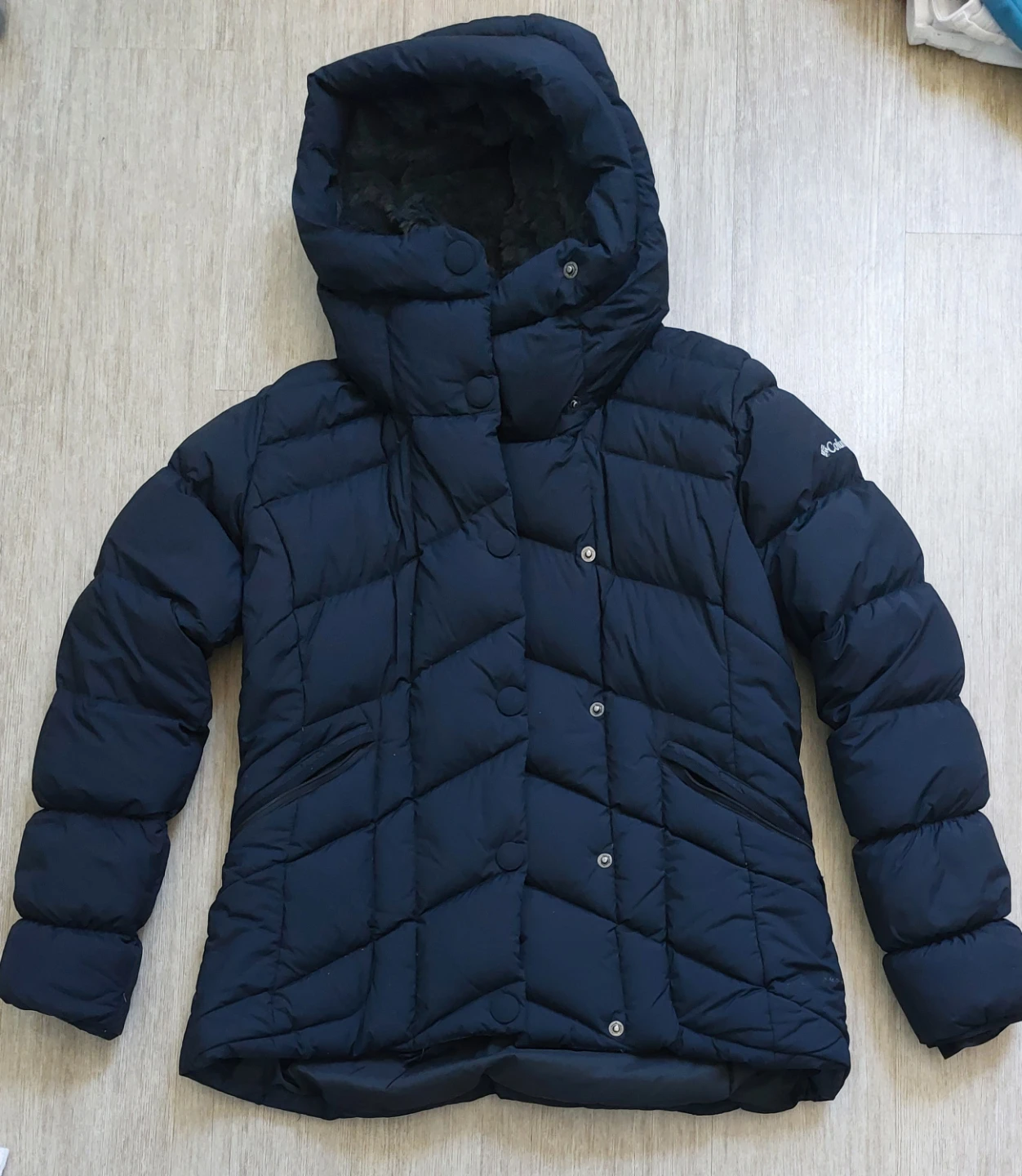 Columbia Women's Black Puffer Jacket Size M