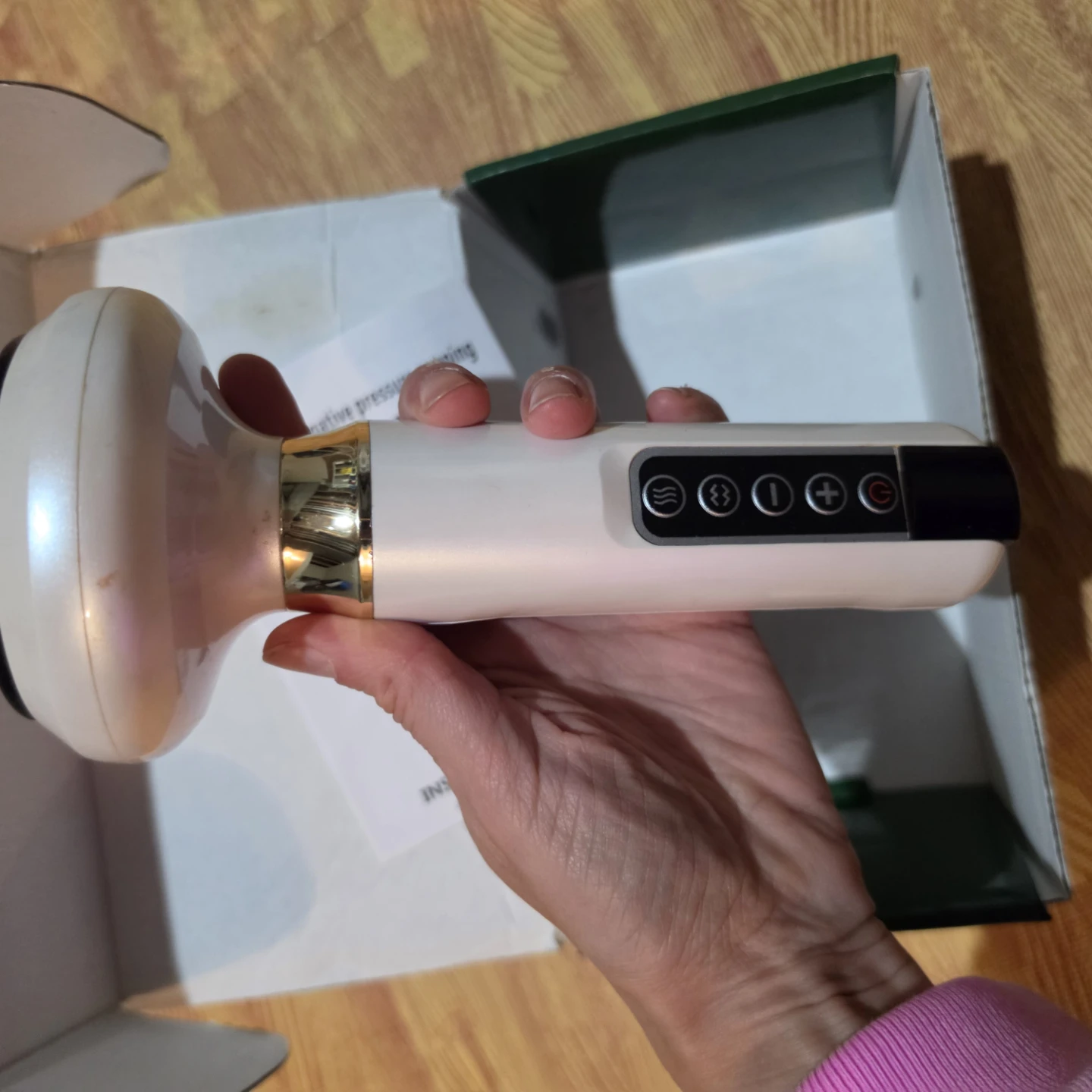 Intelligent Negative Pressure Cupping Massage Instrument - photo 4