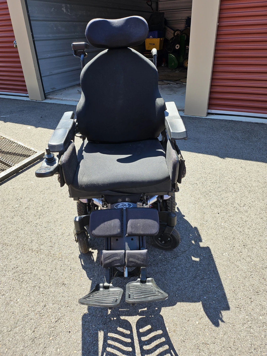 Quickie Pulse 6 Power Wheelchair