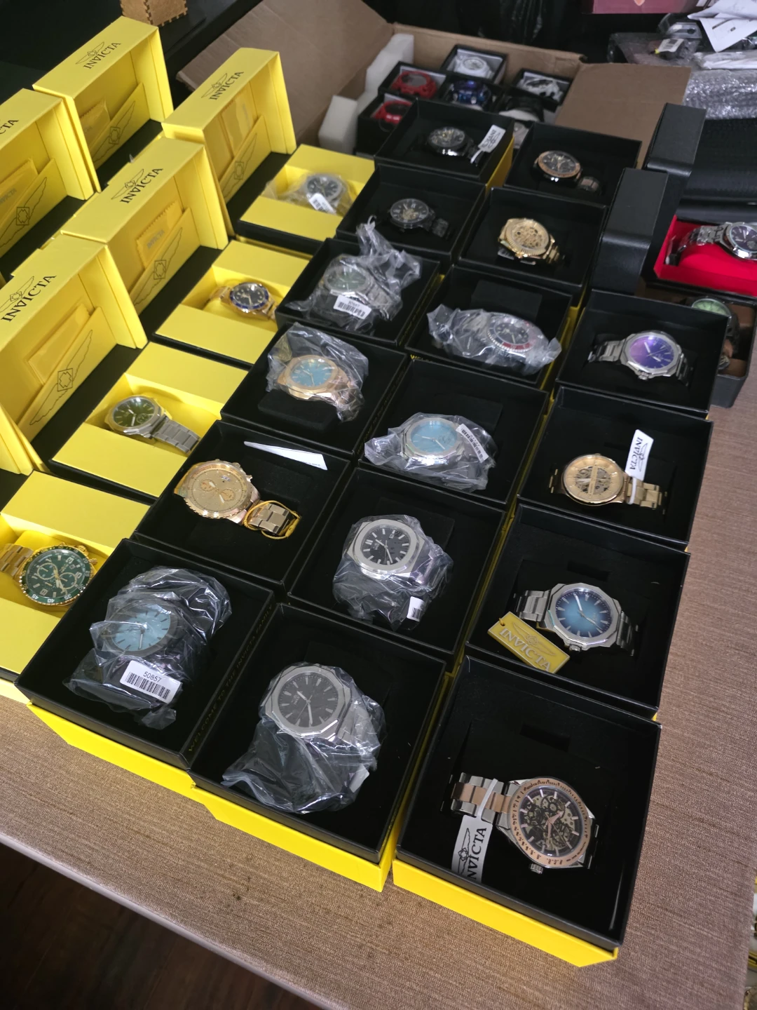 (3 for 200) Brand New Watch CLEARANCE SALE - photo 3