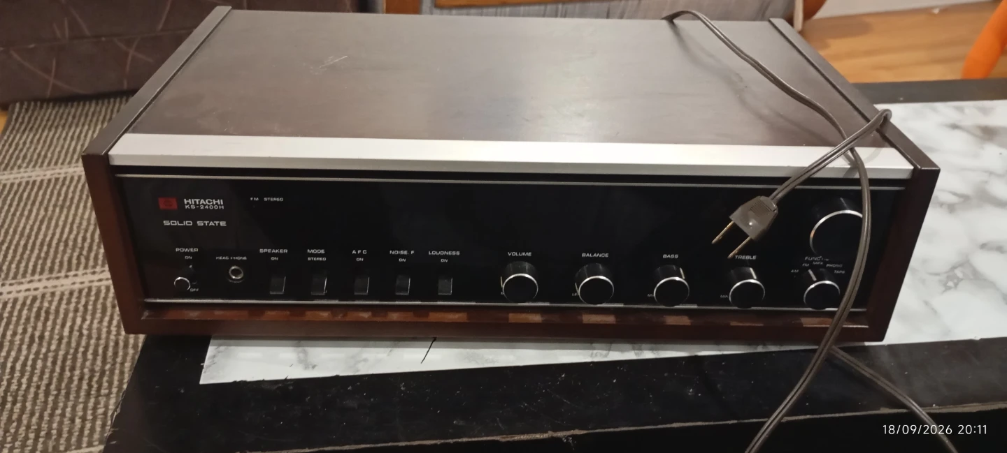 Hitachi KS-2400H Solid State Receiver