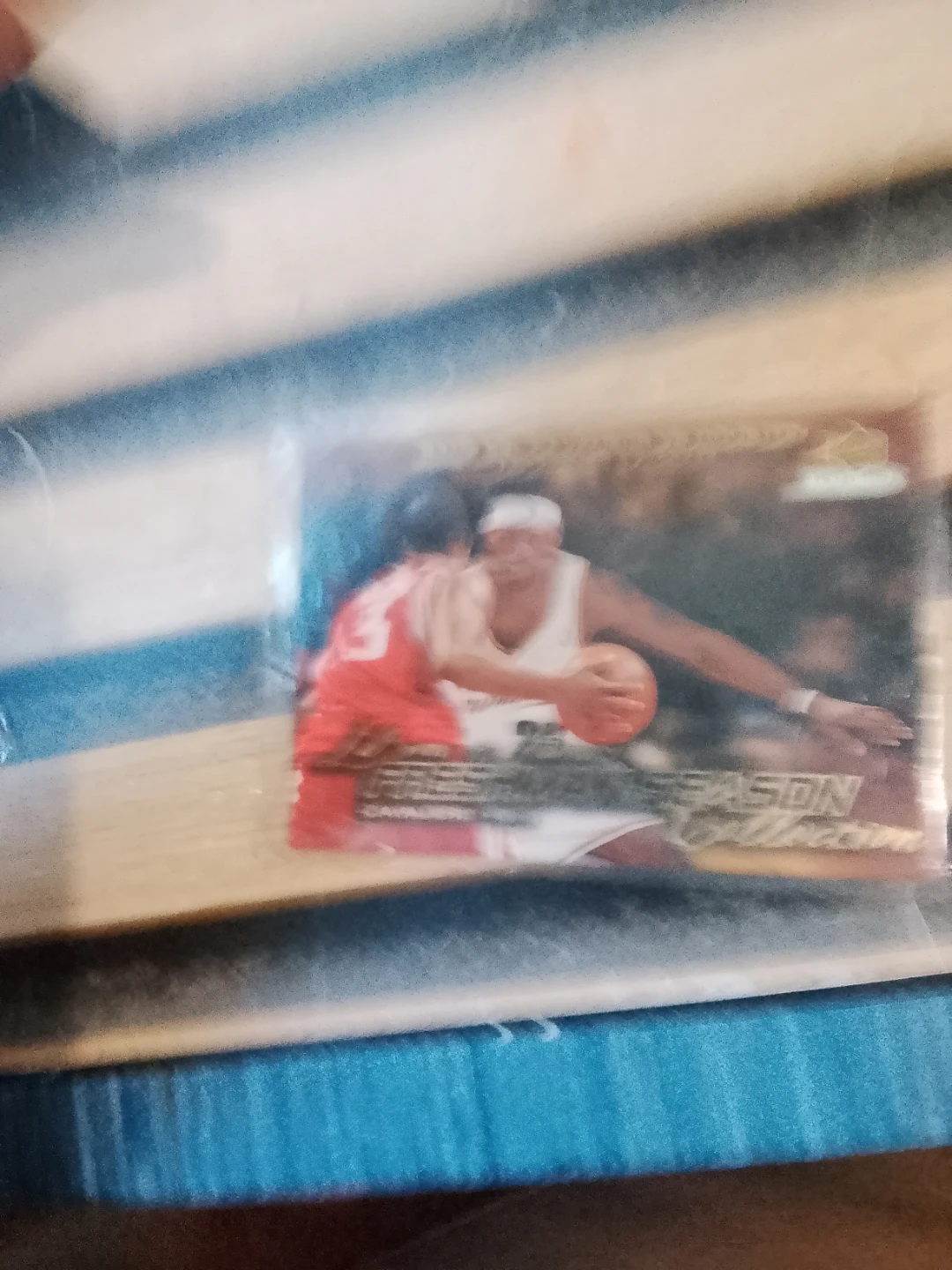 LeBron James Freshman Season Collection Trading Cards - photo 4