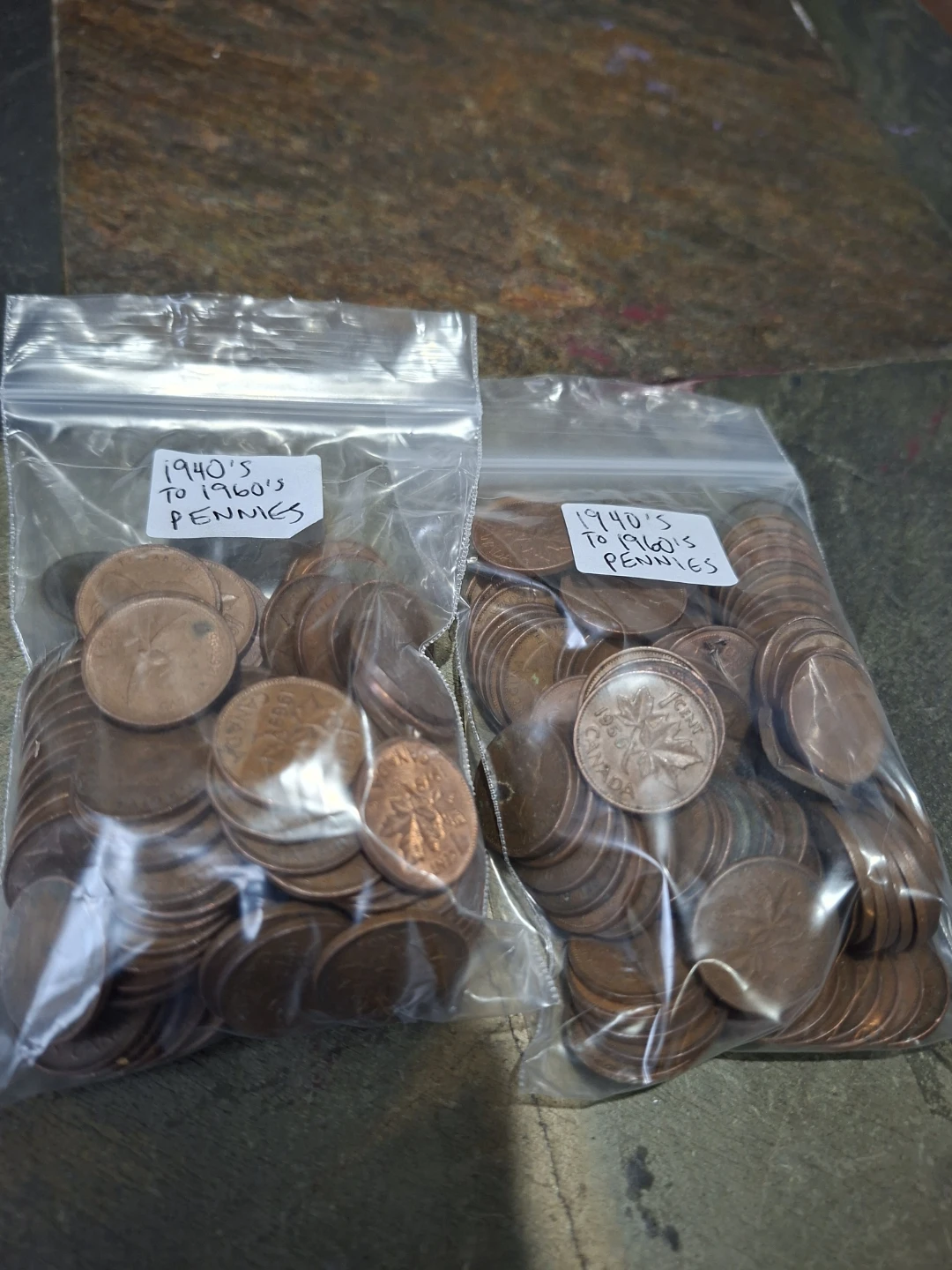 1940s to 1960s Pennies - photo 2