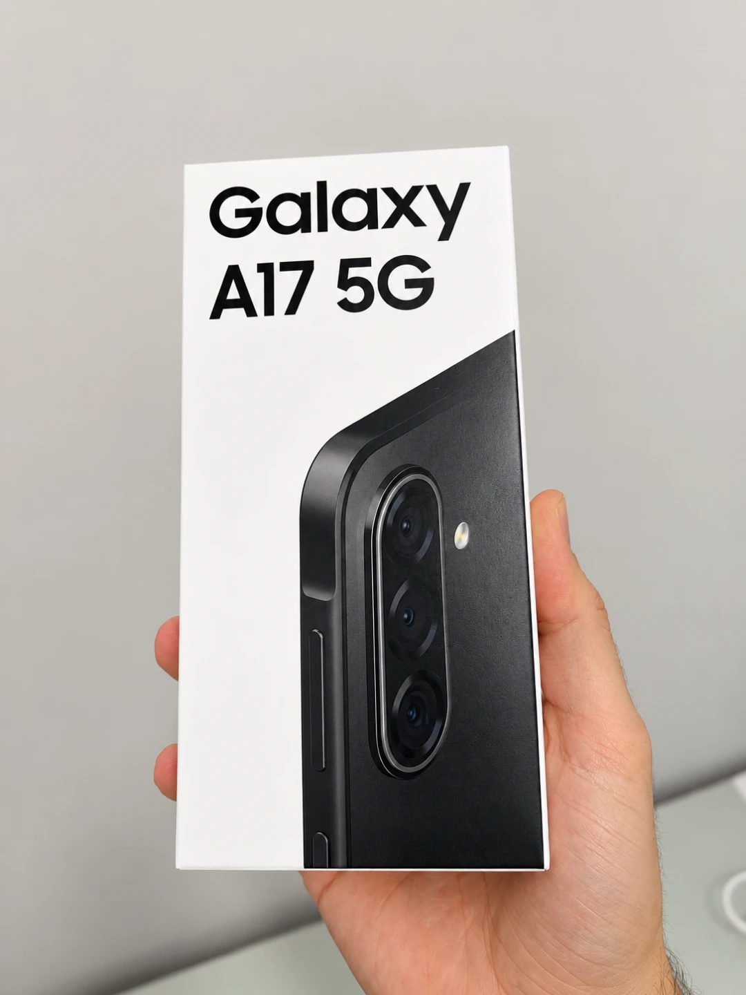New Smartphone Samsung Galaxy A17 5G - Android