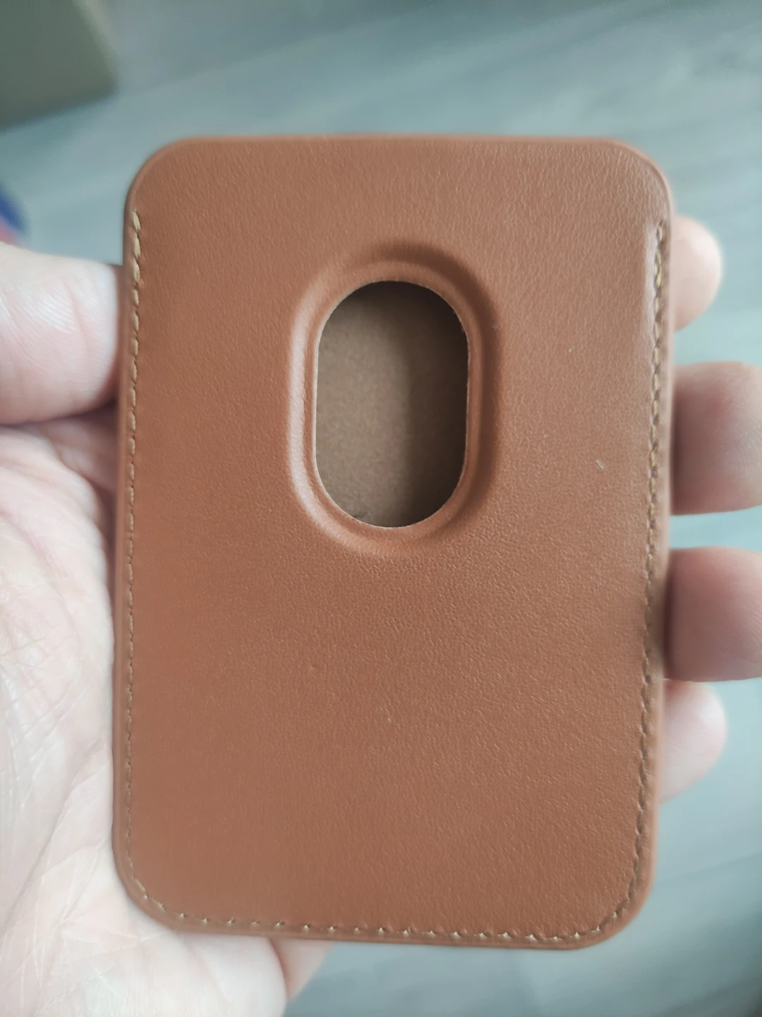 Wealthsimple Phone Magnetic Attachment 🏈 - photo 2