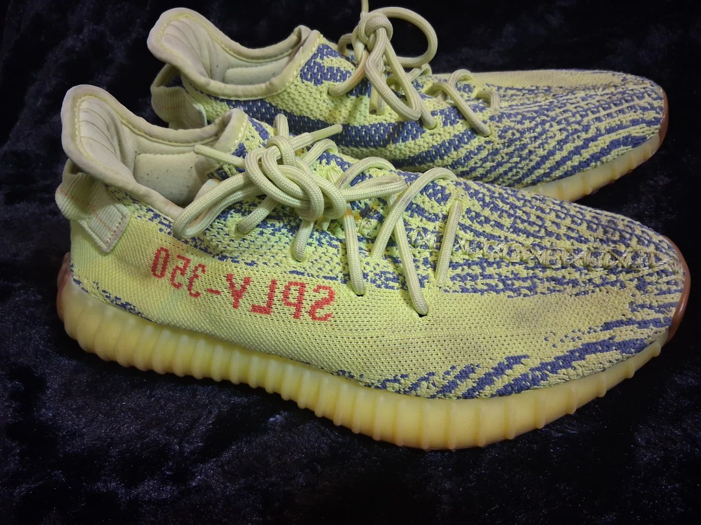 Adidas Yeezy Boost 350 V2 Semi Frozen Yellow - photo 4