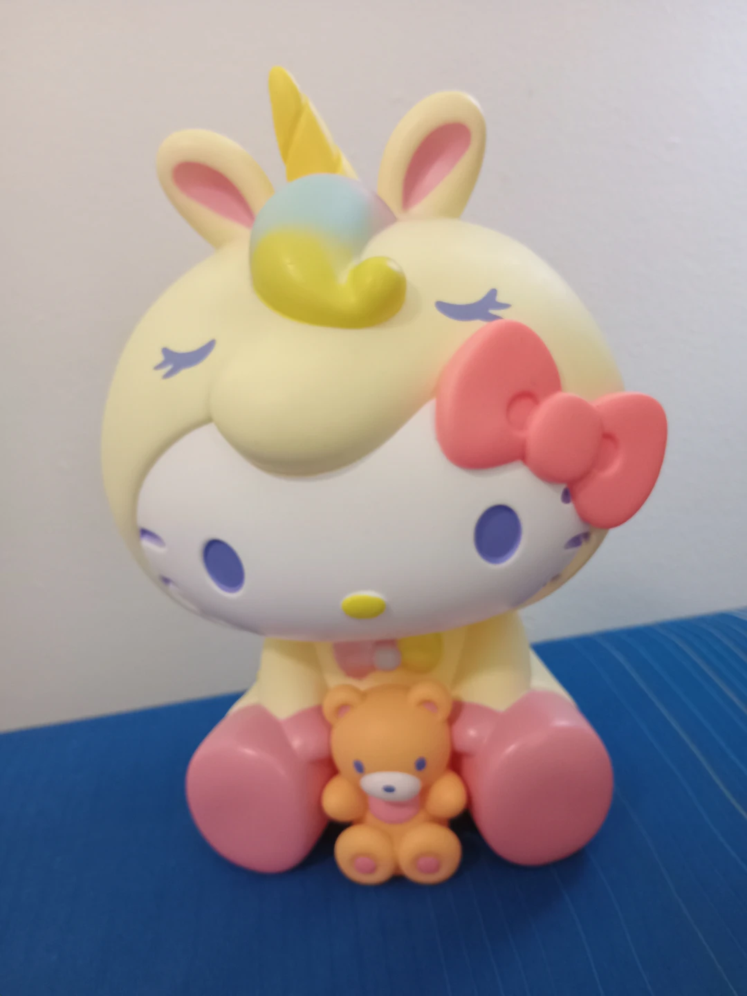 Hello Kitty Unicorn Coin Bank