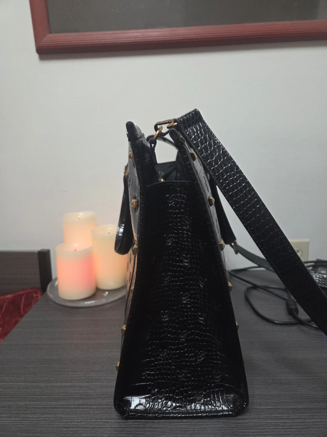 Betsey Johnson Black Skull Tote Bag - photo 4