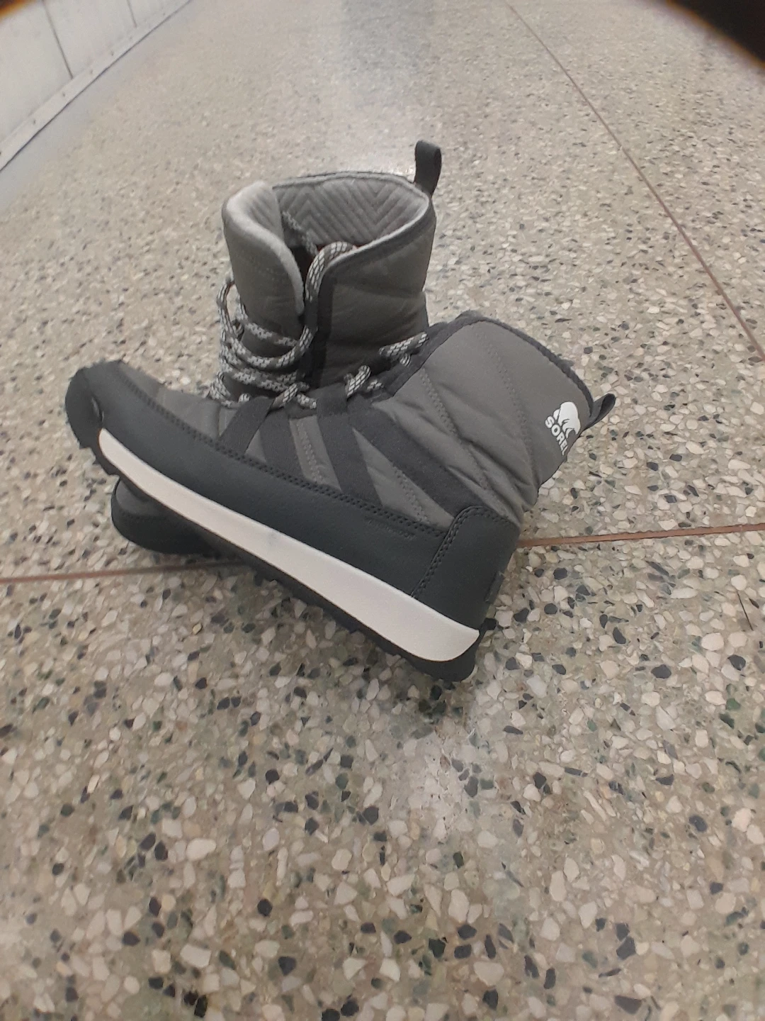 Sorel winter boots Women's Size  7 - photo 3