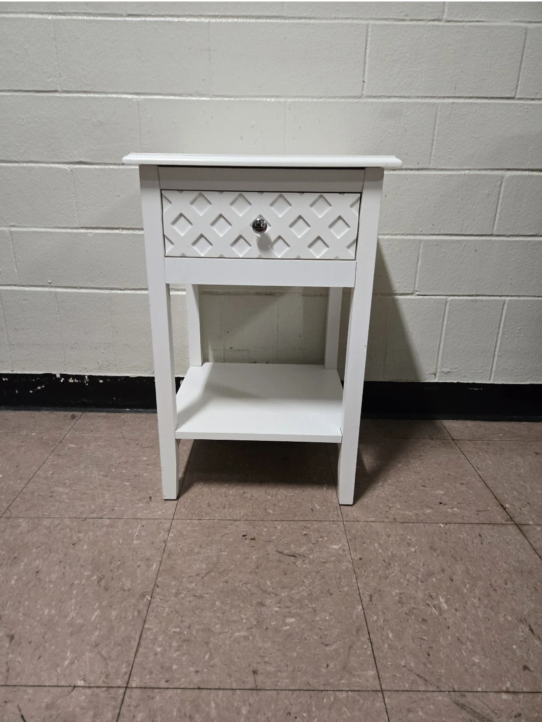 Modern White 1-Drawer Lattice Nightstand Accent Table - photo 5