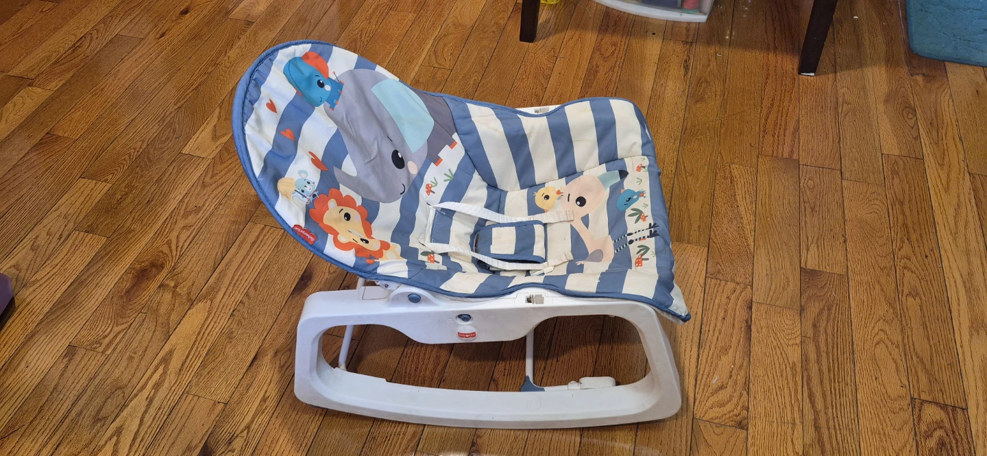 Infant rocking chair - photo 2