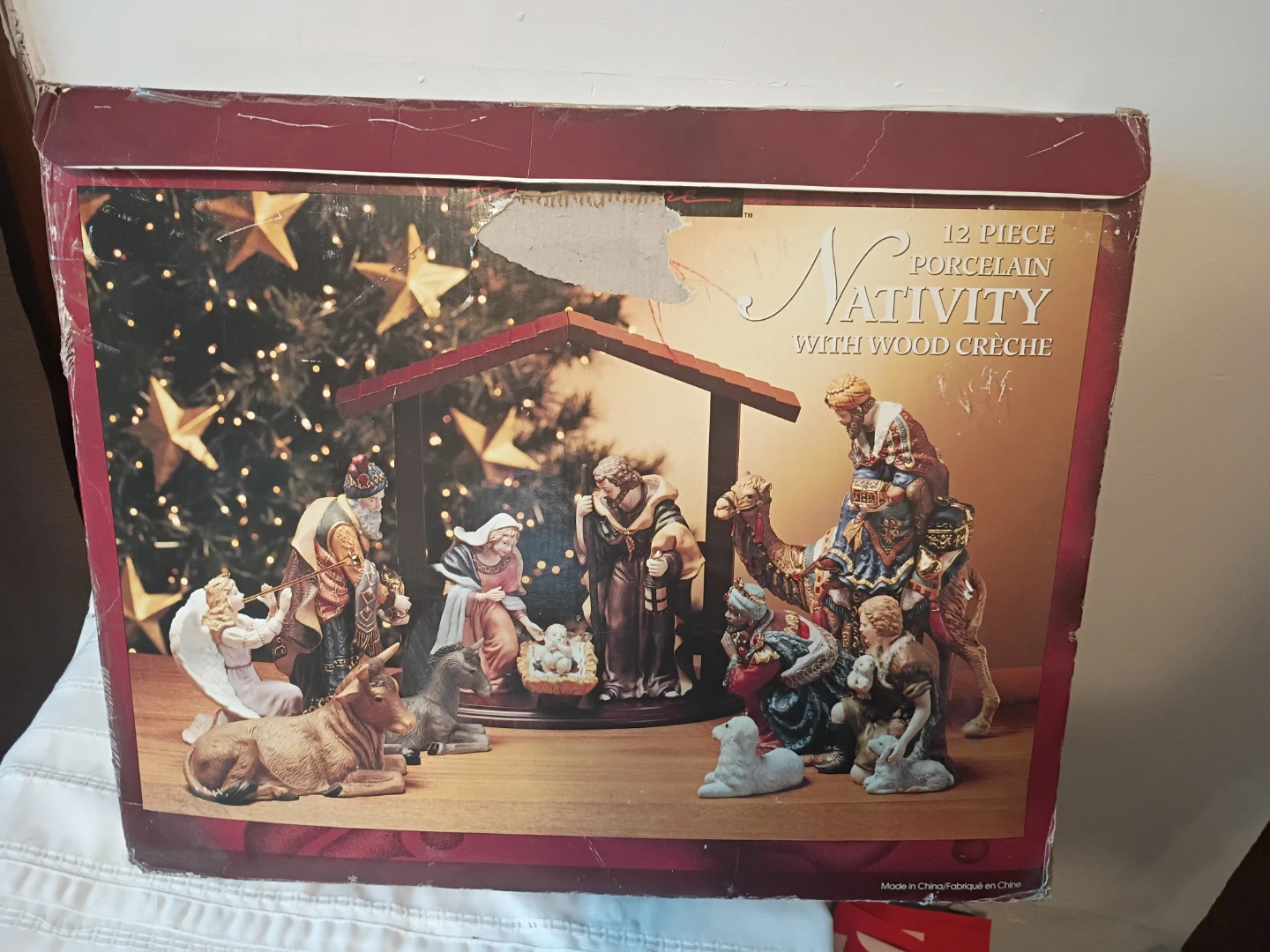 Kirkland signature 75177 porcelain nativity set