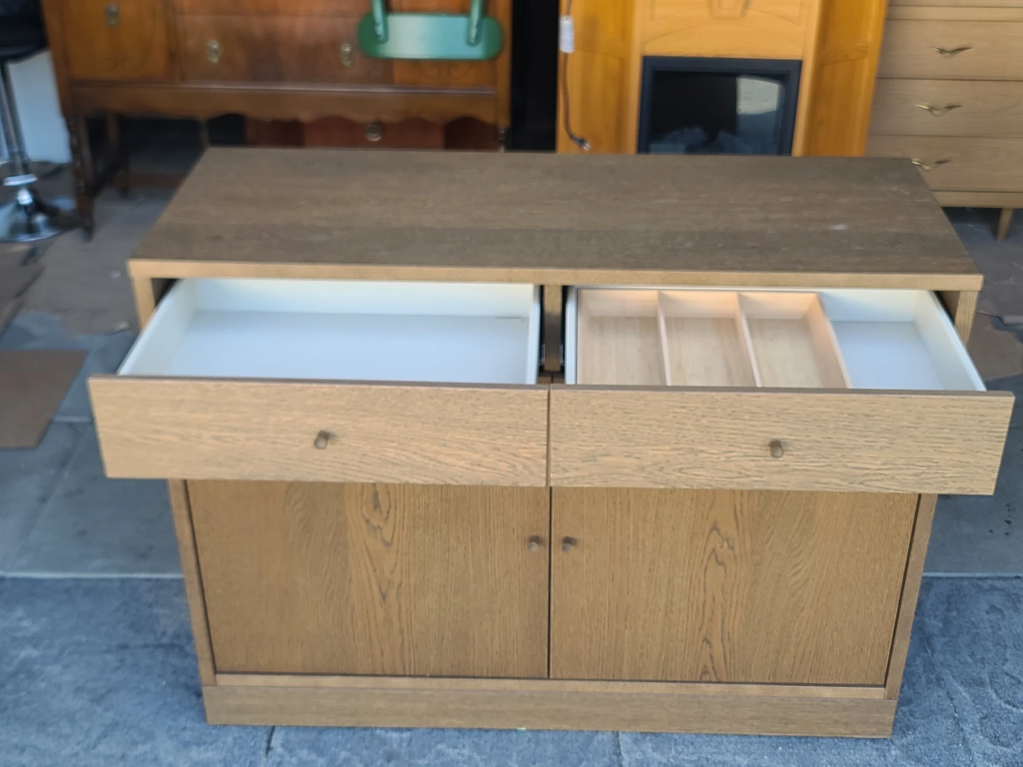 IKEA TONSTAD Oak Veneer Sideboard – 2 Drawers & 2 Doors - photo 3