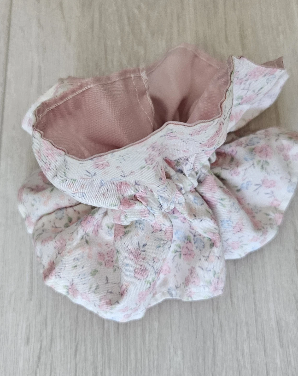 Floral pattern fabric scrunchie - photo 3