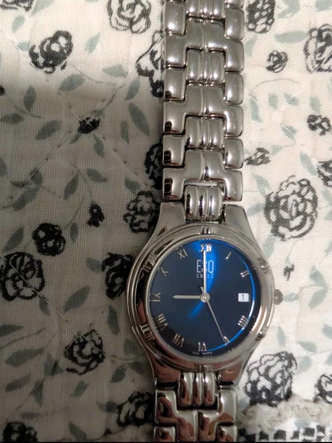 *NEW* ESQ Swiss men's wrist watch