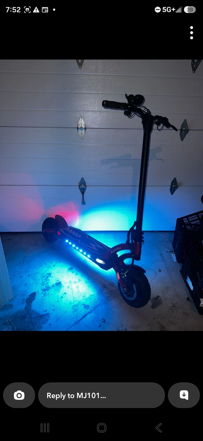 Kaabo Mantis Electric Scooter - photo 4