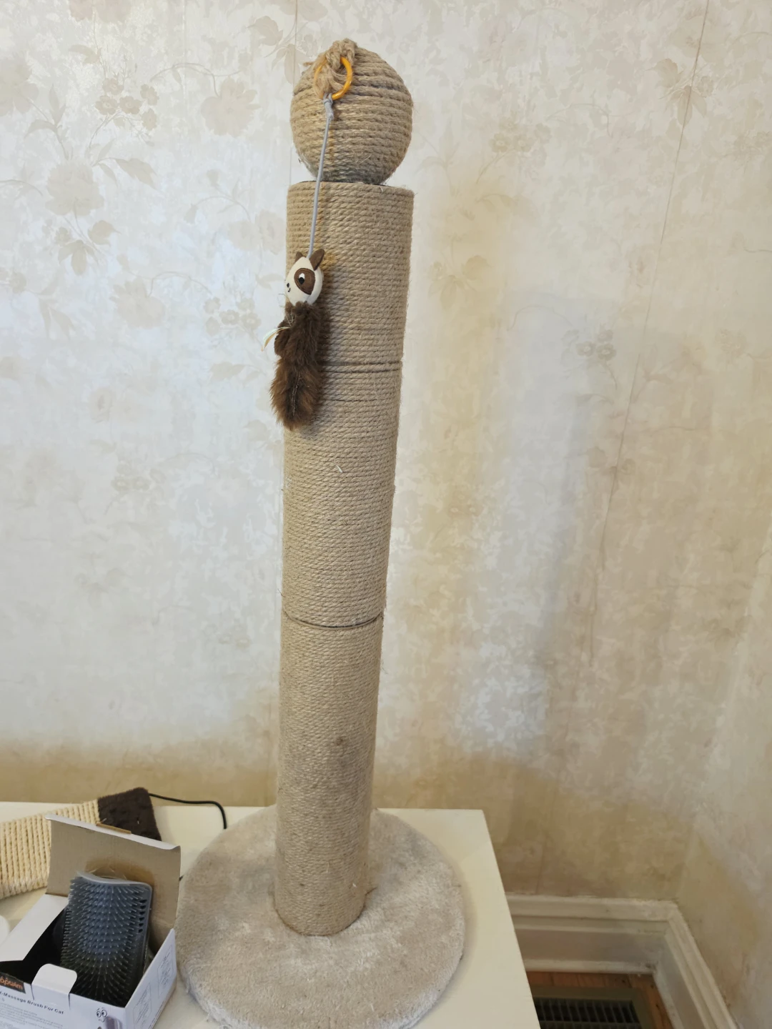 Cat scratch post bundle - photo 5