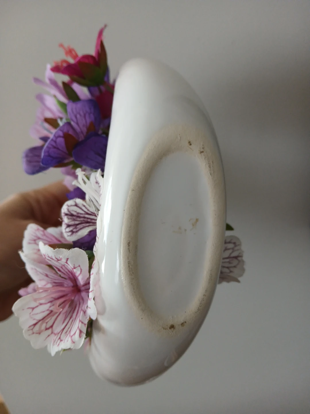 Ceramic Ring Vase with Artificial Flowers🏈 - photo 5