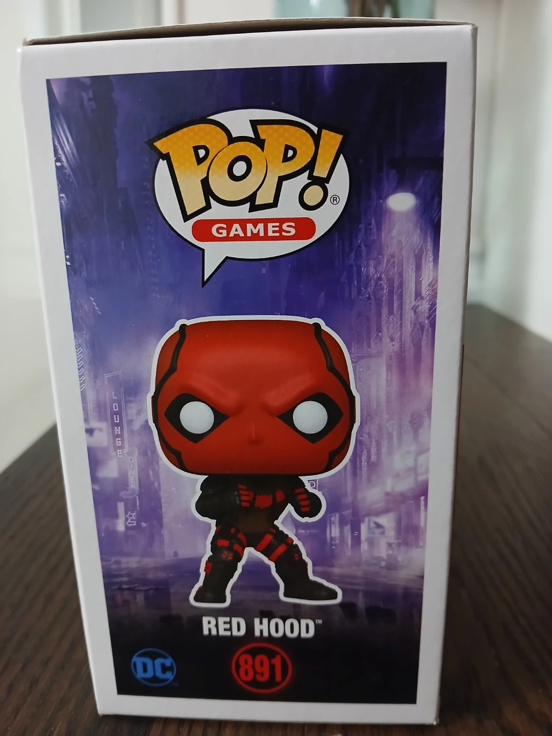 Funko Pop Games Gotham Knights Red Hood 891 - photo 5