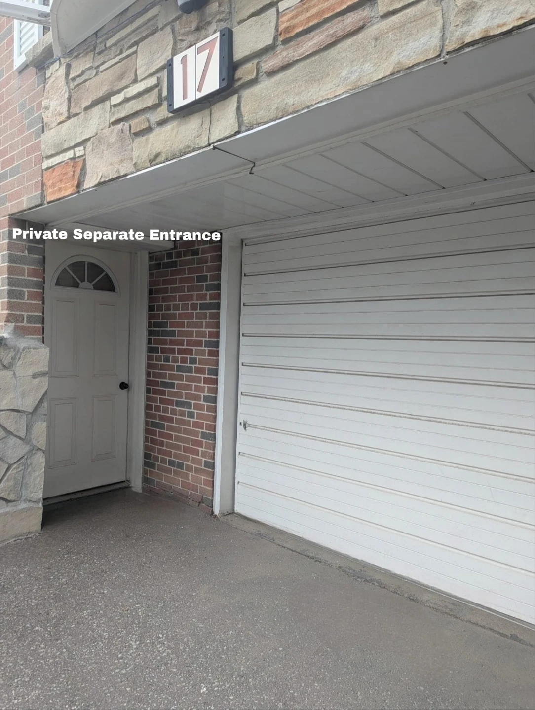 2-Bedroom Walkout Basement Apartment, All-Inclusive & Private - photo 2