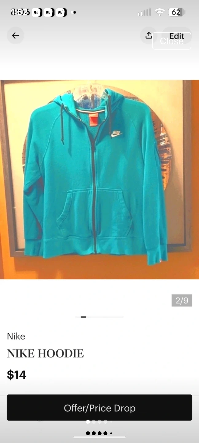 NIKE HOODIE