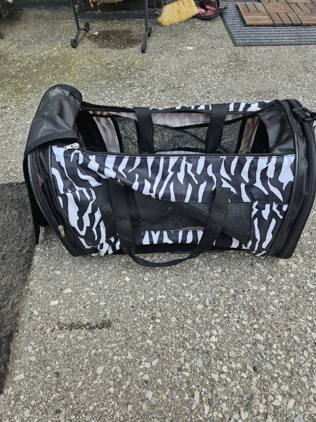 Zebra Print Pet Carrier - photo 3
