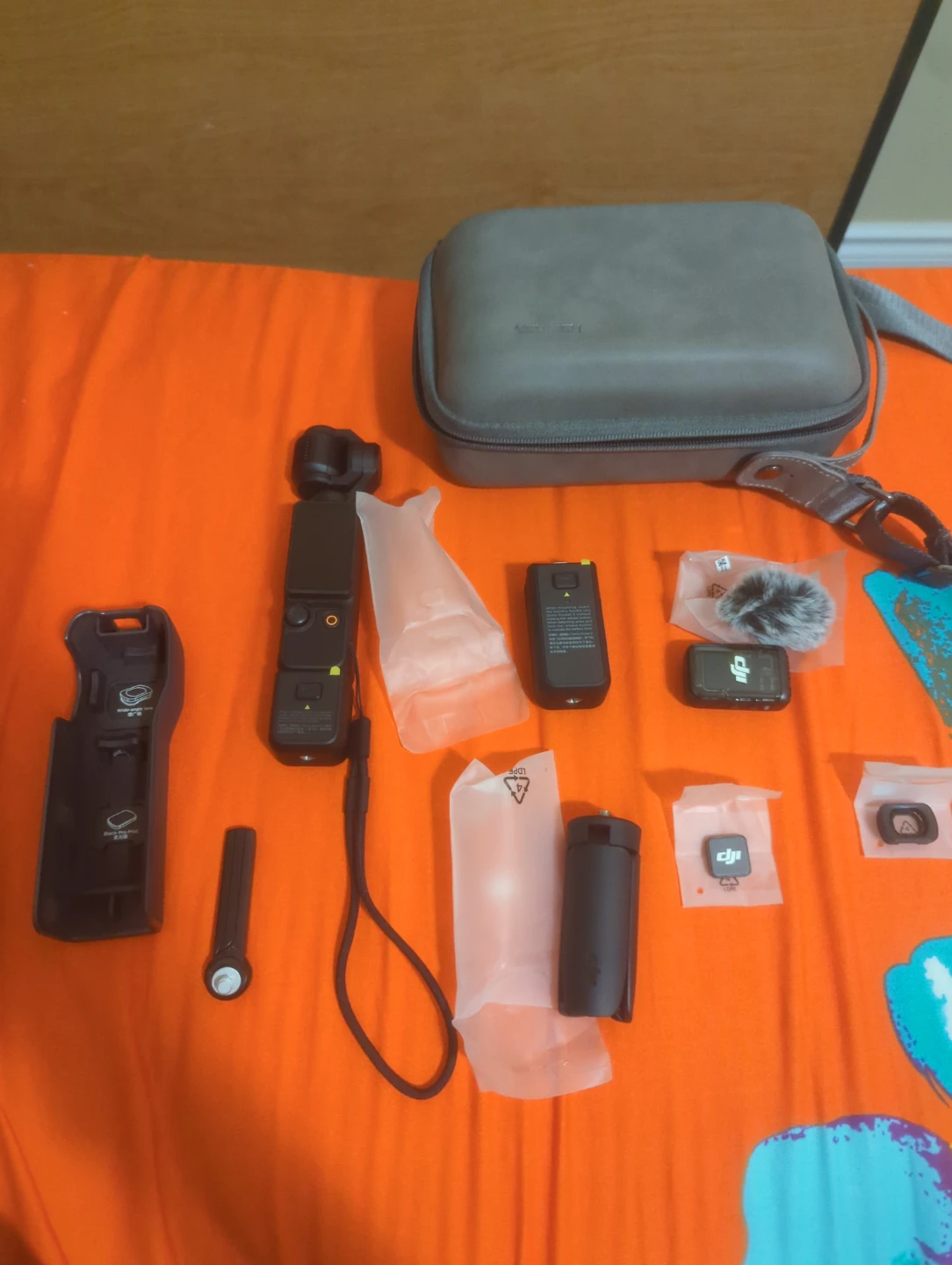 DJI Osmo Pocket 3 Creator Combo - photo 2