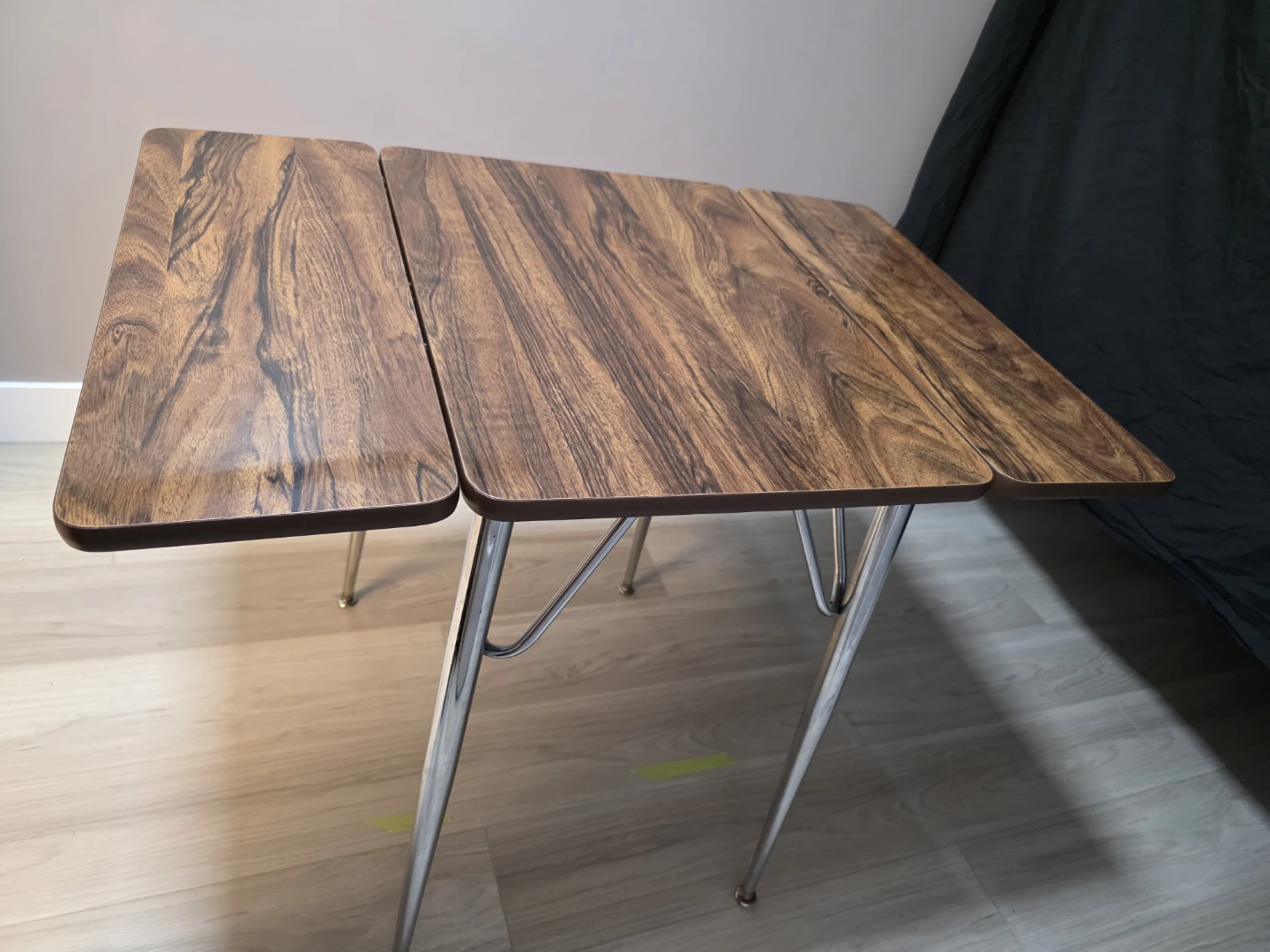 Vintage small dining room table - photo 3