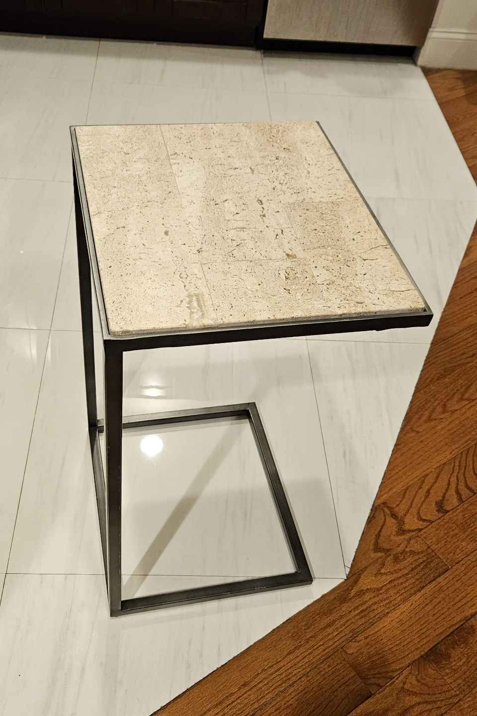 Round Nesting Coffee Table set  w/ Side Accent Table - photo 3