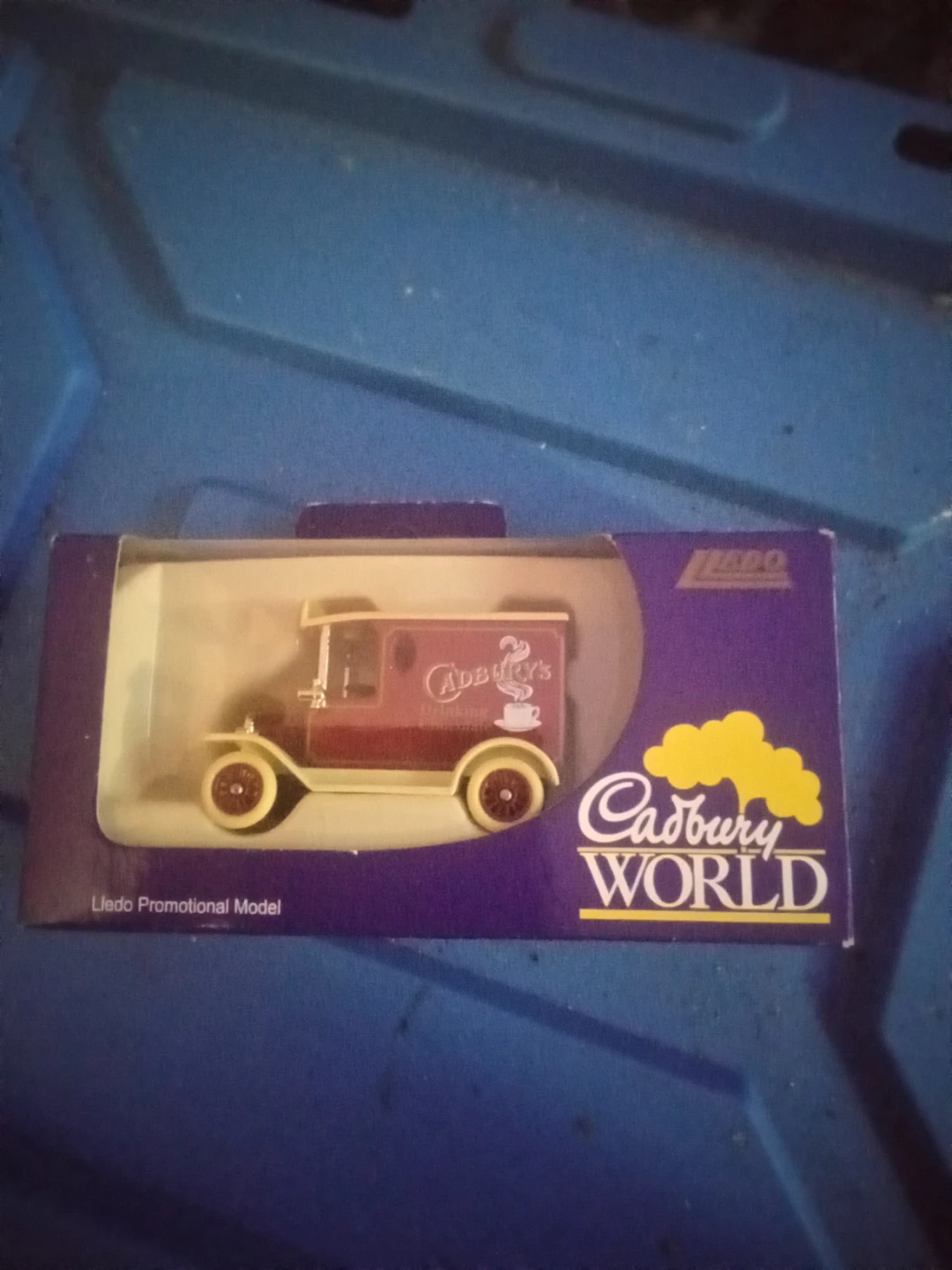 Lledo Cadbury World Promotional Model Vehicle